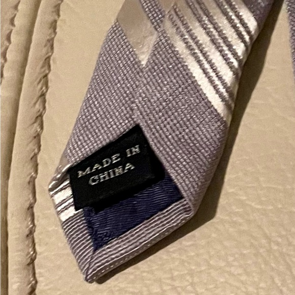 NWT Nautica- Classic 100% Silk Tie - Picture 3 of 6